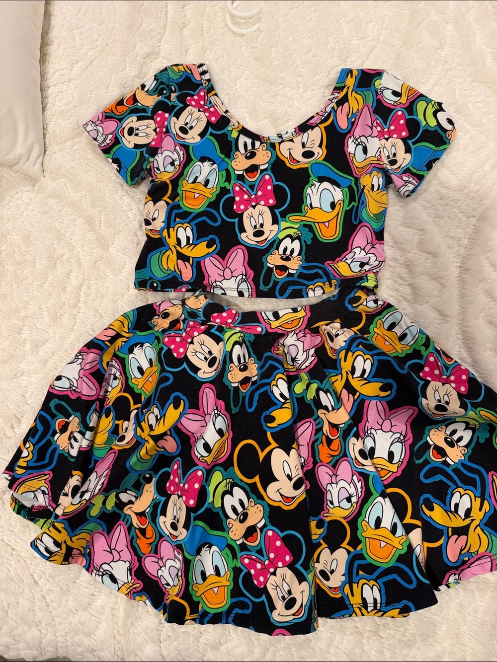 Wild Rich Kids two-piece set